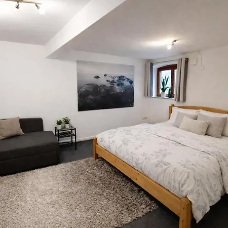 Zentrale - Direkt Am Und In Schlossnähe * Schwerin (Mecklenburg-Vorpommern)