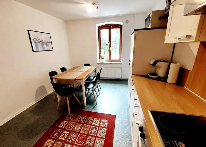 Zentrale - Direkt Am Und In Schlossnaehe