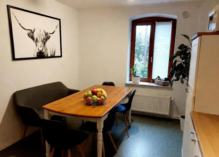 Zentrale - Direkt Am Und In Schlossnaehe *